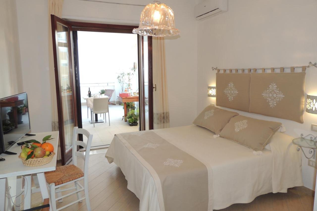 Bed and Breakfast La Terrazza Oristano Exterior foto