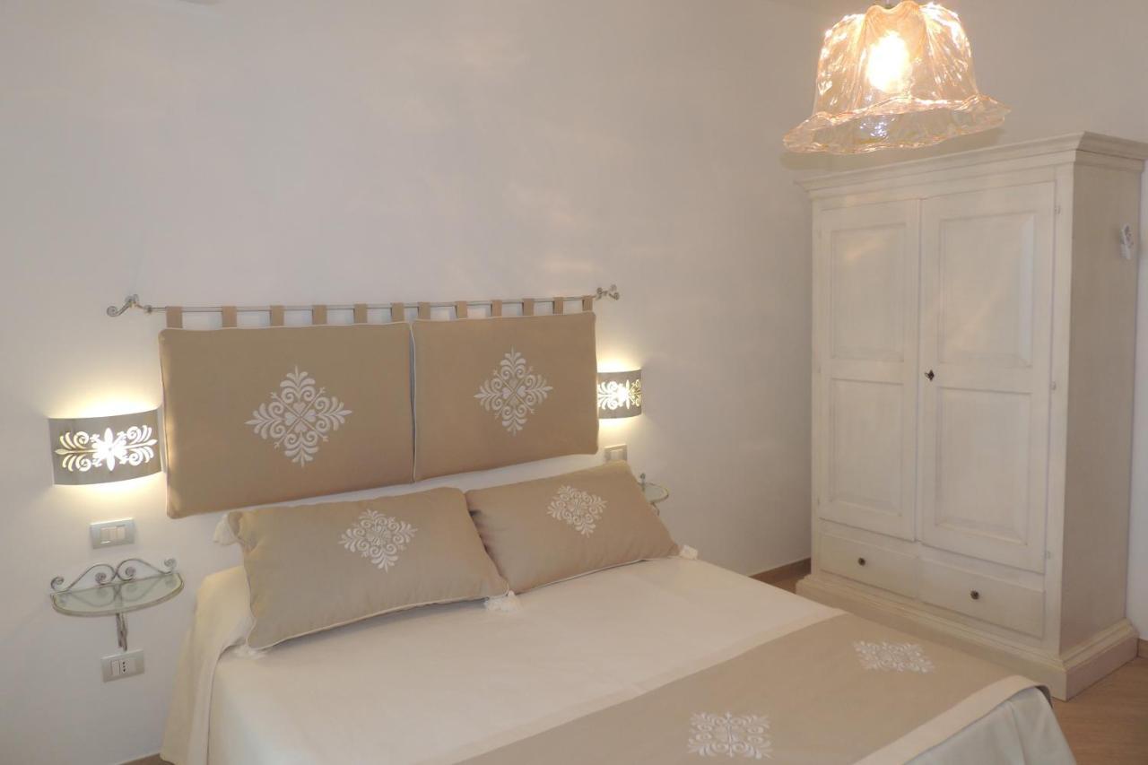 Bed and Breakfast La Terrazza Oristano Exterior foto